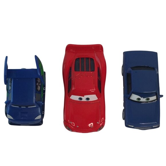 Disney Pixar Cars Diecast Lightning McQueen DJ Chuck Manifold Bob Cutlass Chuki - Picture 4 of 9